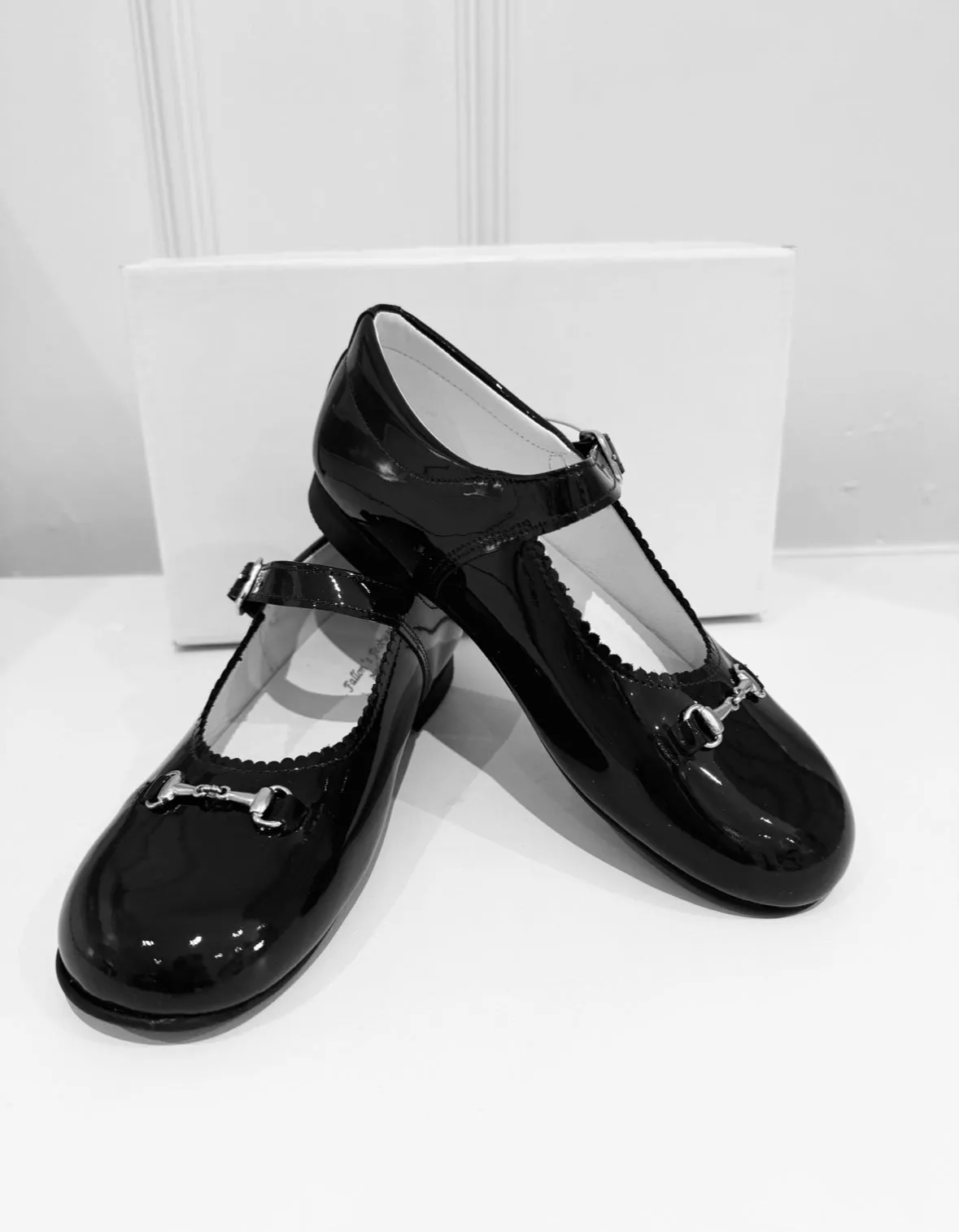 6270-2   Black Shoe with Horsebit Buckle