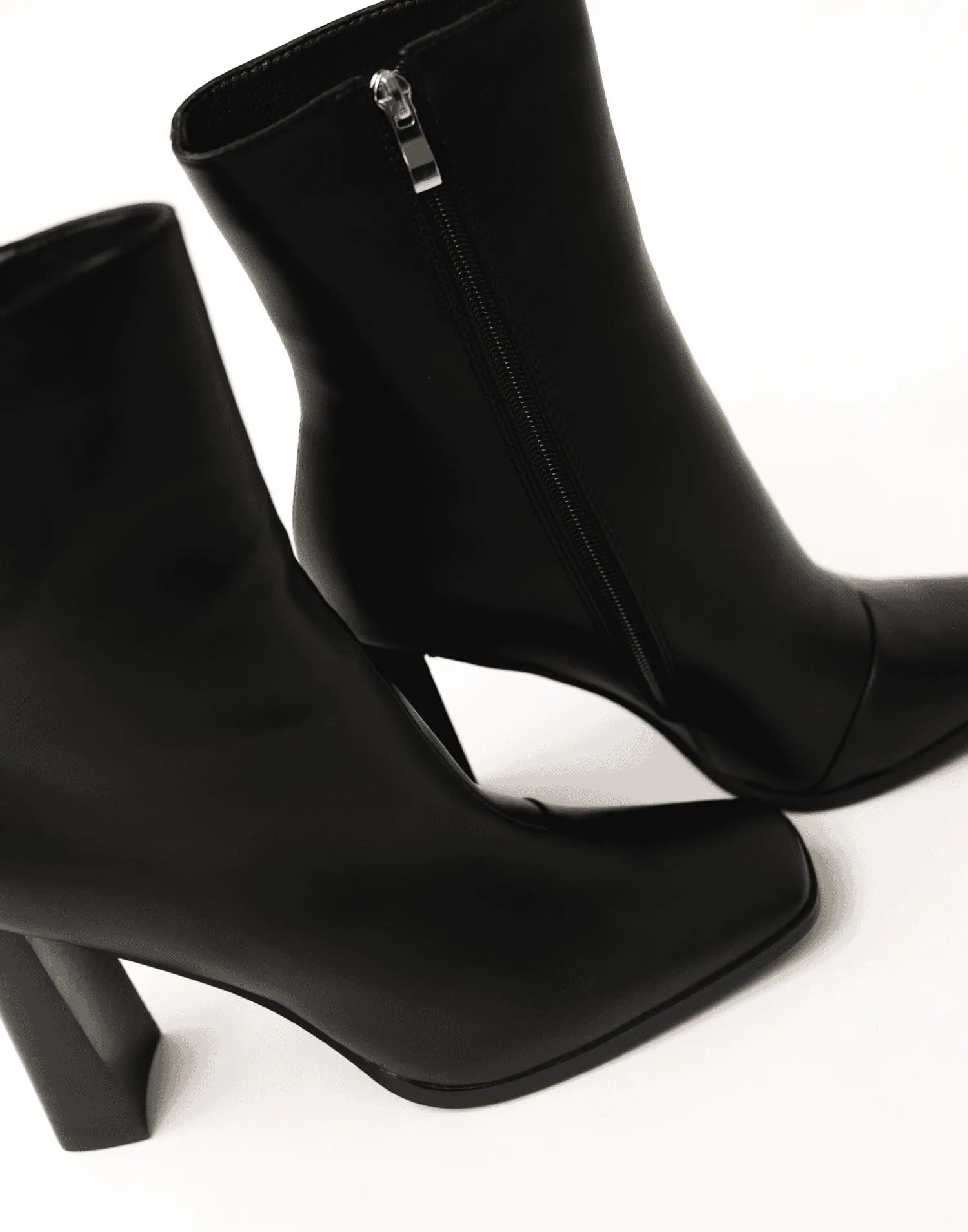 Quada Boots (Black) - By Billini